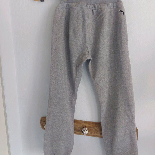 Puma grey sweatshirt pants like new, size S