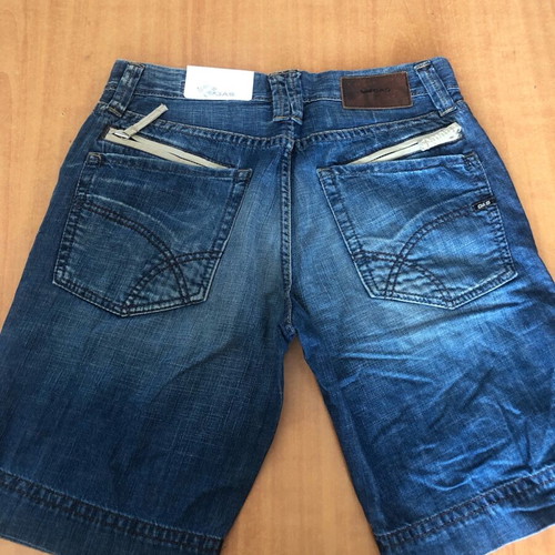 Branded men's shorts like new, size 31