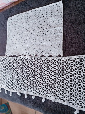 Curtains like new, set of two, handmade and machine-made