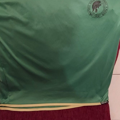 Milonas Matchworn Jersey like new, medium