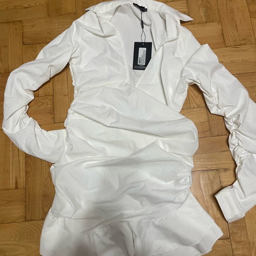 White Pretty Little Thing dress new with open neckline size L