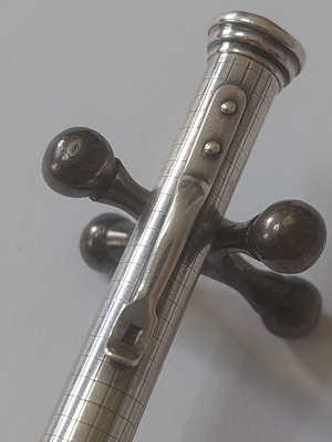 Mechanical pencil silver 835 used
