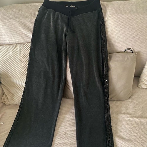 Velour tracksuit with sequins and 2 cotton leggings used