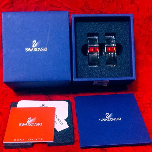 Swarovski Rainbow Siam napkin rings set new