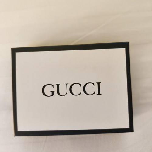 Gucci luxury box wallet size, new