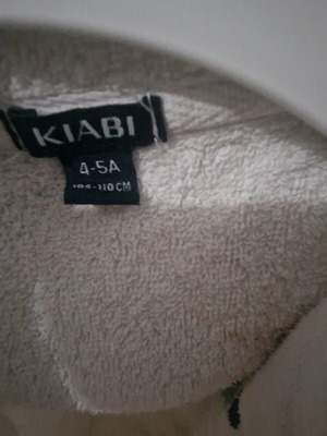 Bathrobe like new, size 4-5