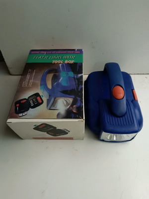 Φακός εργαλειοθήκη καινούργιος στο κουτί του