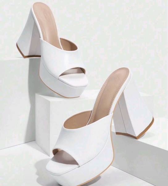 Λευκά mules