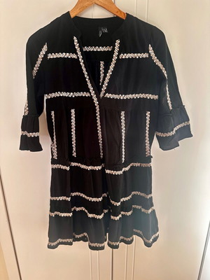 Vero Moda lace dress, black, size XS/34/6