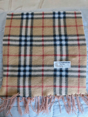 Cashmere scarf like new, beige