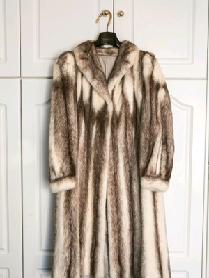 Mink fur coat white-brown used size Medium