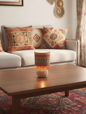 Portatif New Delhi table lamp with ceramic base and bamboo