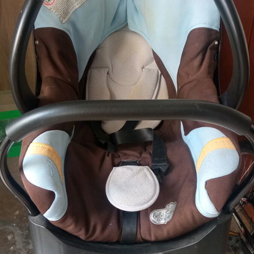 Baby car seat used brown with blue