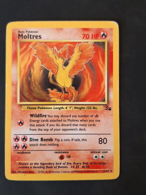 Moltres Pokemon card 1999 holo new
