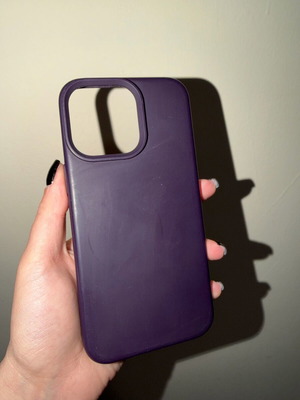 Θήκη για iPhone 15 Pro Max μελιτζανί σαν καινούργιο