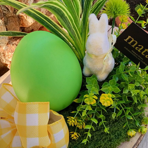 Easter decoration with bunny and egg handmade Mata’s