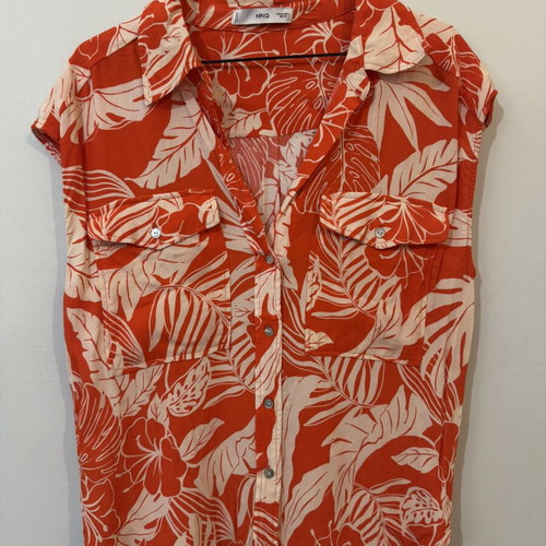 Mango two-piece set like new, small pants and medium shirt, orange