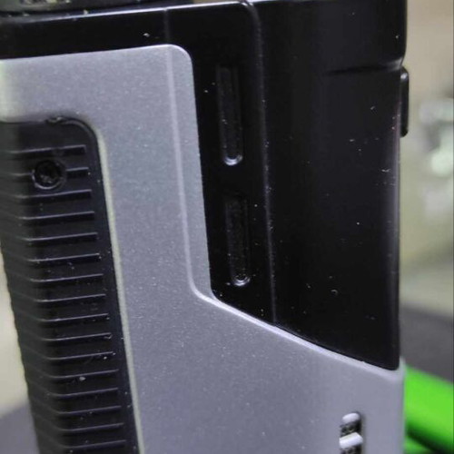 DovPo Vee Box Mod like new, silver/black