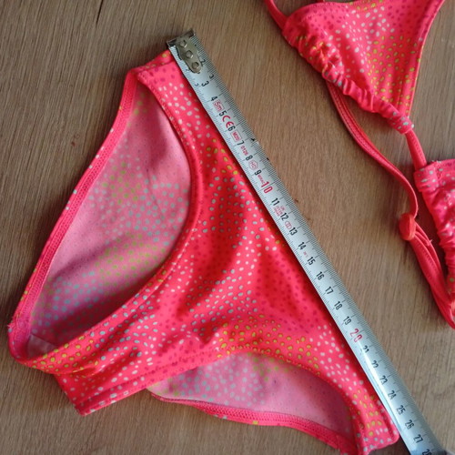 Children's bikini swimsuit coral size 5-6 years like new