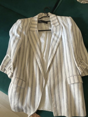 Zara blazer M with gold buttons, white