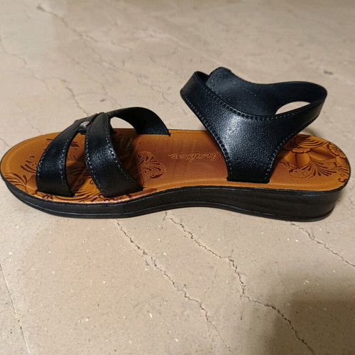 Women's black sandals new, size 37, synthetic leather with velcro