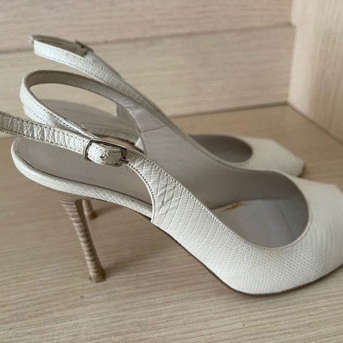 Takis Mallas No 40 leather heels like new