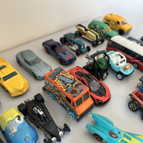 Matchbox Hot Wheels toy cars used
