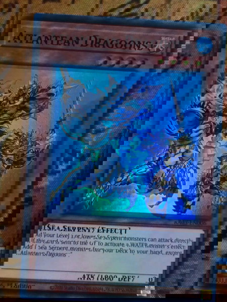 Atlantean Dragoons (Super Rare Yugioh)