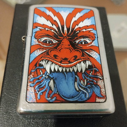 Zippo 2004 new