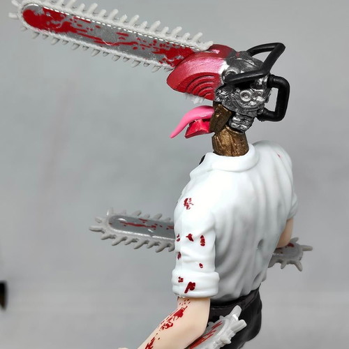 Chainsaw Man figure 19cm like new, anime manga collectible