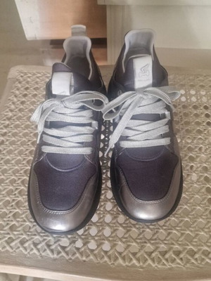 Hogan women's sneakers silver size 37 like new