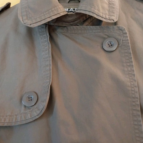 Maps women's coat L, khaki color, like new