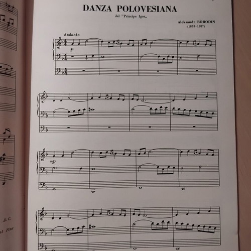 Antologia Organistica Vol. 4 and 6 sheet music books like new, Italian