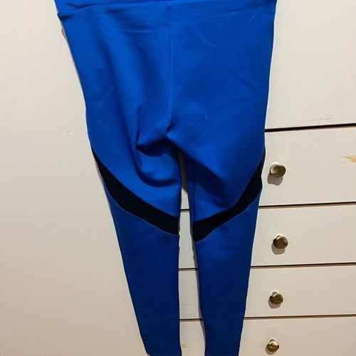 Pink Woman leggings with bustier like new, black and blue
