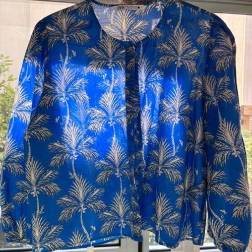 Zara blue shirt medium like new with palm tree print