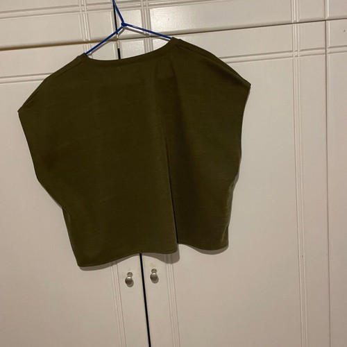 Zara green blouse and pants set like new, pants large, blouse medium