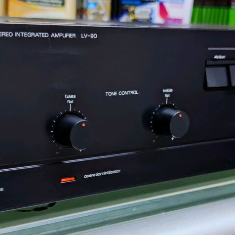 Luxman LV-90 amplifier used