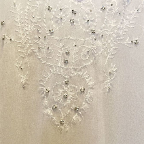 White kaftan with embroidery and beads like new