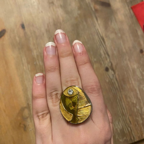 Adjustable ring like new, impressive for all occasions