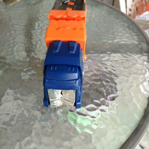 Mattel Hw Deluxe truck like new