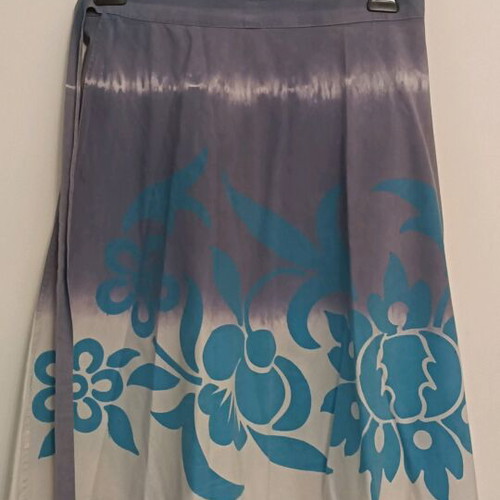 Uttam London wrap skirt like new, cotton tie-dye, size M-L