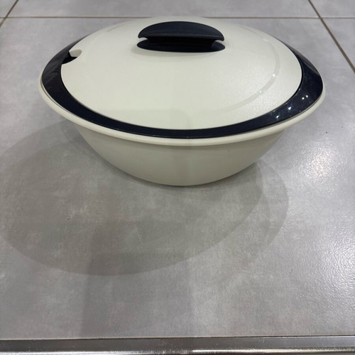 Tupperware Duo Server like new