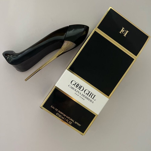 Good Girl Carolina Herrera 30ml perfume like new