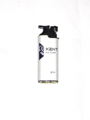 Kent Collectible Ornate Lighter like new
