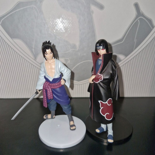 Set of 2 Sasuke and Itachi figures from Naruto Shippuden new