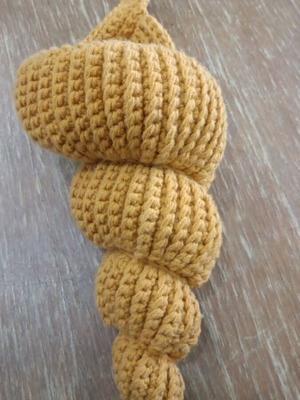 Crochet Seashell new without tags