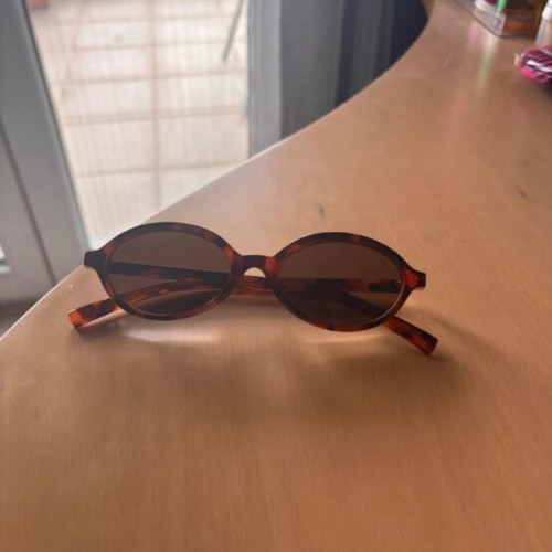 Sunglasses new, black and brown