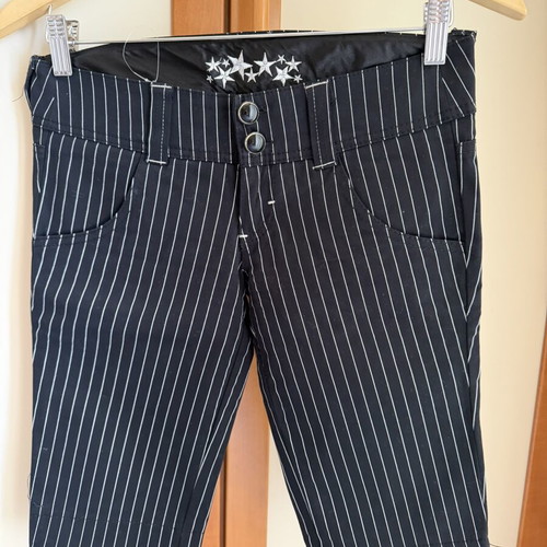 Bershka striped capri bermuda shorts size XS like new, black and blue