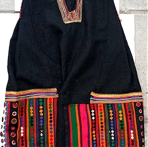 παλιά παραδοσιακη φορεσιά Βαλκανικής κατασκευής