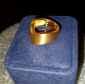 Χρυσό δαχτυλίδι 18KT Zolotas
